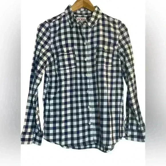 Set of 2 Old Navy Women’s 100% Cotton Plaid Flannel Long Sleeve Shirts Small‎ - Picture 2 of 16